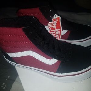 Youth High Top Van's Sz. 12